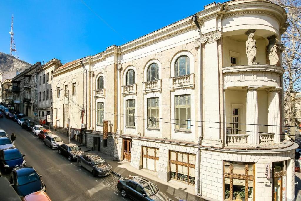 Rustaveli Central Aparthotel Tbilisi Exterior foto